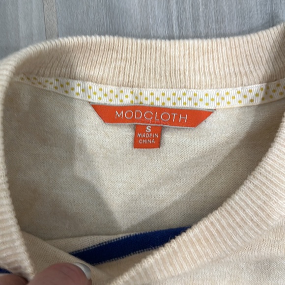 ModCloth Sweater - Picture 3 of 5